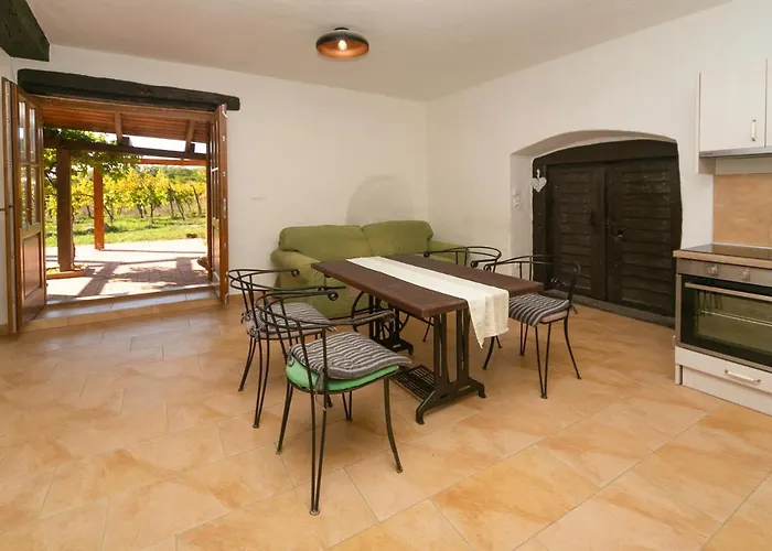 Birtok Hordo شقة Tagyon